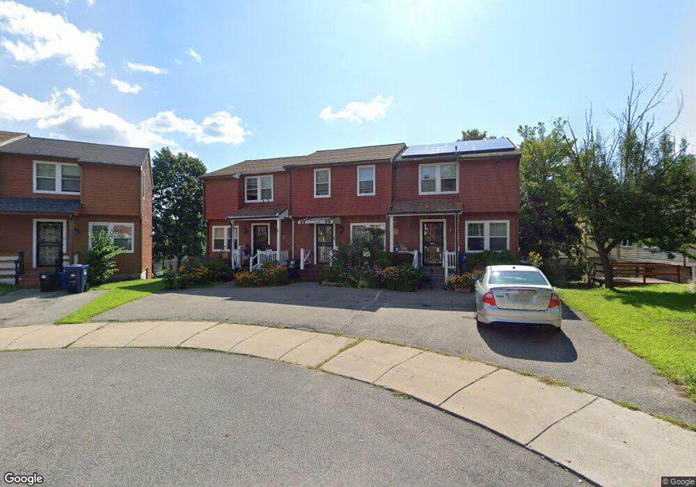 13 Champlain Cir, Dorchester Center, MA 02124 - photo 1