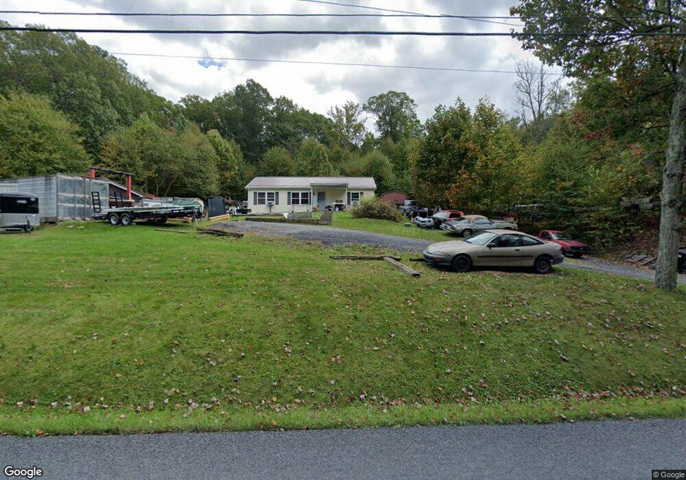 525 Clouser Hollow Rd, New Bloomfield, PA 17068 - photo 1