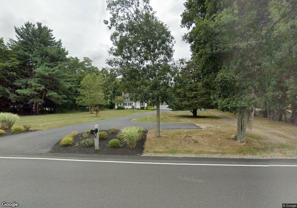 566 Main St, Hanover, MA 02339 - photo 1