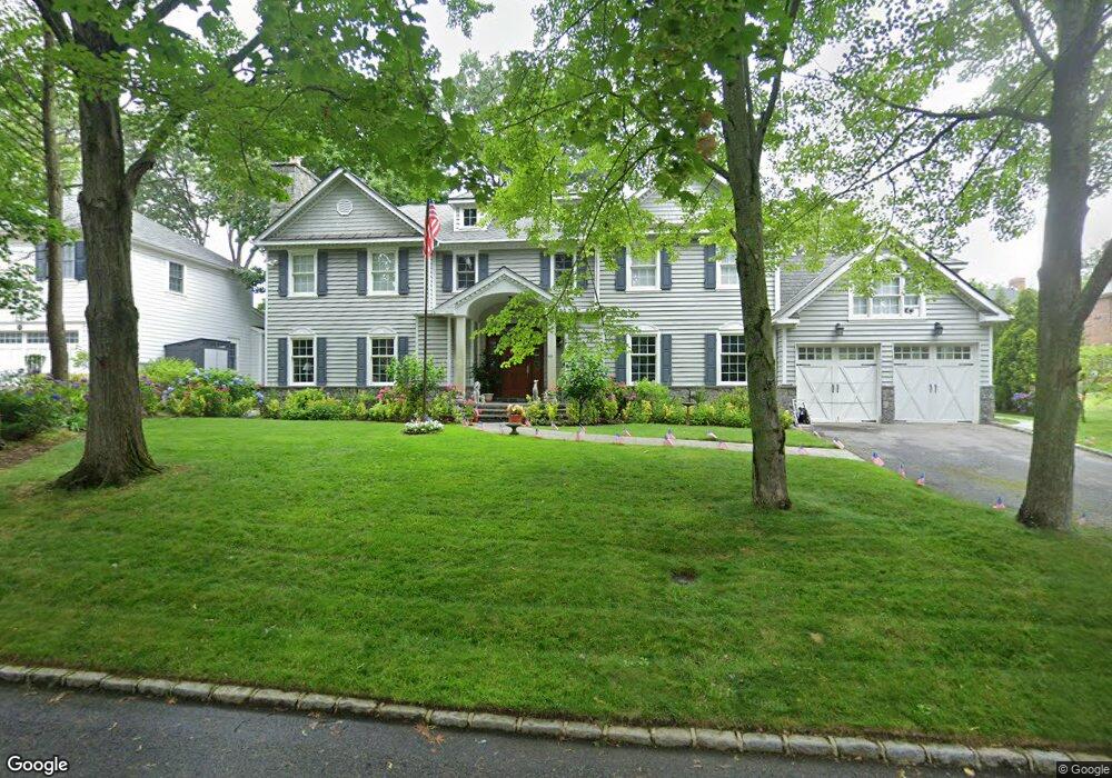 49 Colony Ln, Manhasset, NY 11030 - photo 1