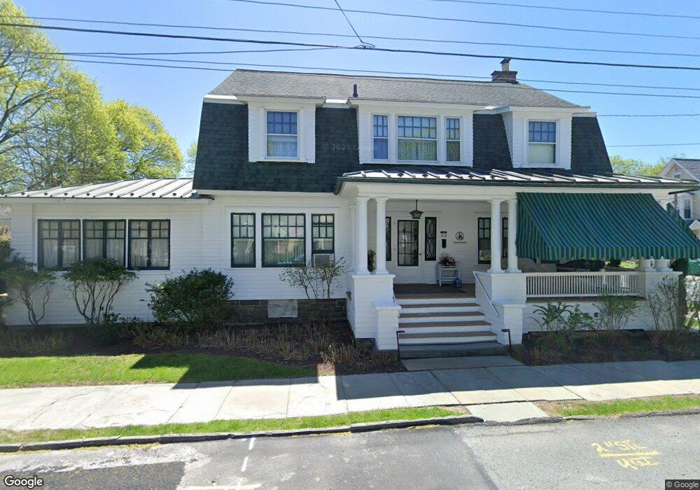 414 14th St, Honesdale, PA 18431 - photo 1