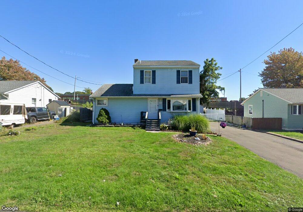 72 Aircraft Rd, West Haven, CT 06516 - photo 1
