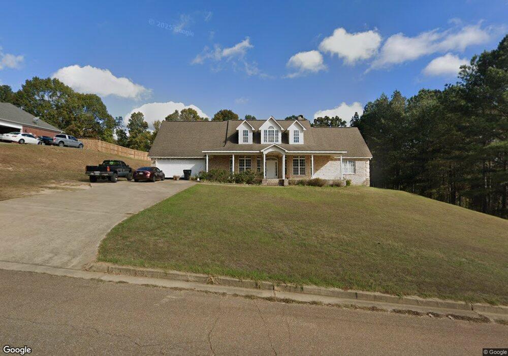 352 Lakes Dr N, Oxford, MS 38655 - photo 1