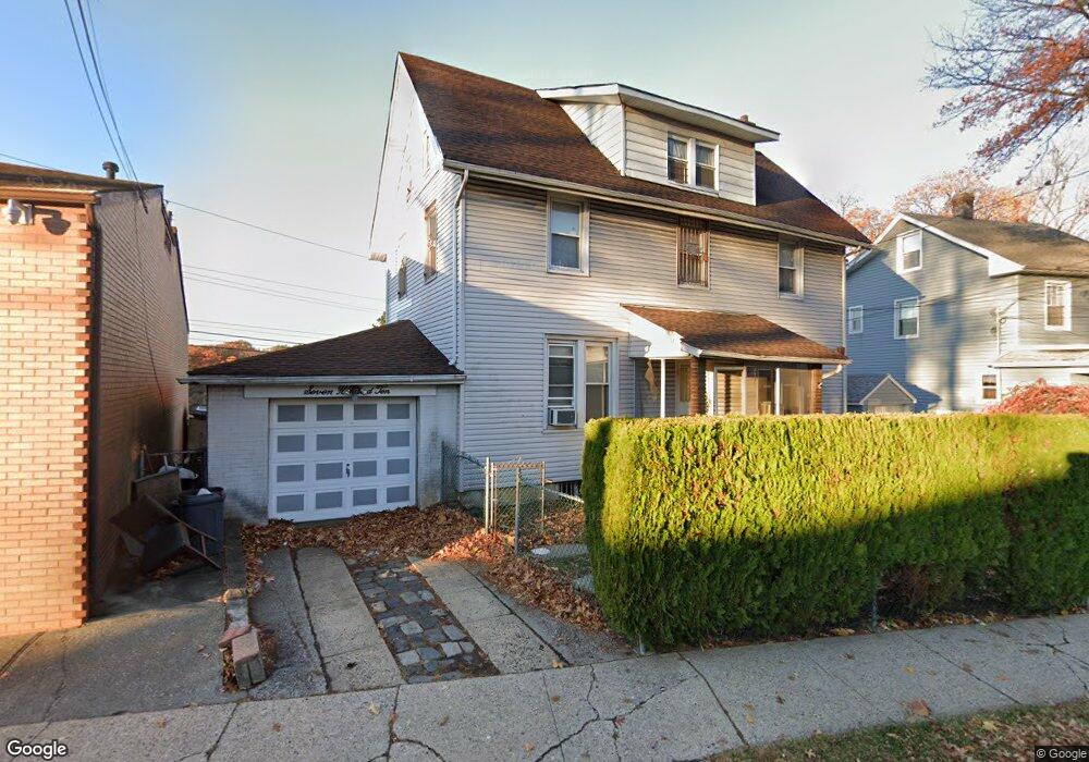 710 Broadway, Staten Island, NY 10310 - photo 1