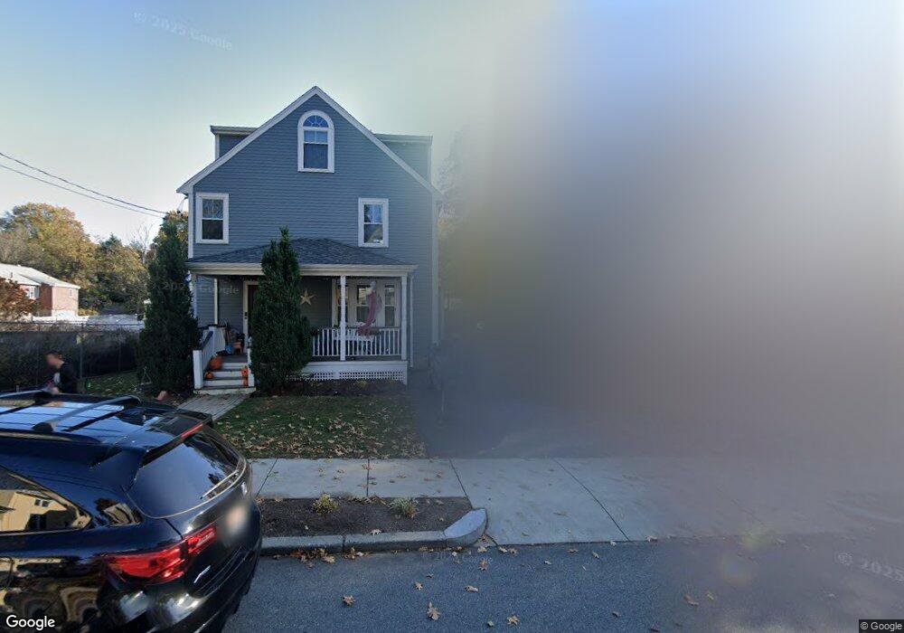 24 Goddard St, Newton Highlands, MA 02461 - photo 1