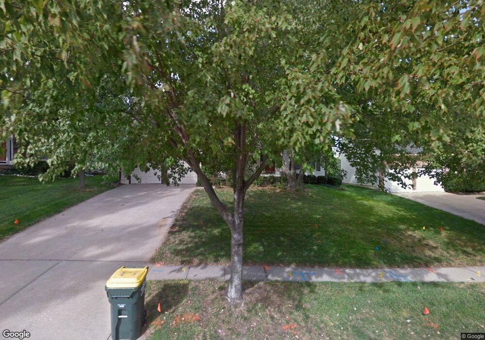 7708 Acuff Ln, Shawnee, KS 66216 - photo 1