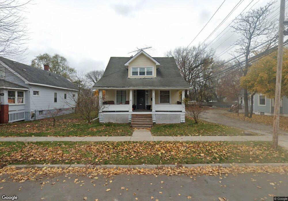 2023 9th St, Port Huron, MI 48060 - photo 1