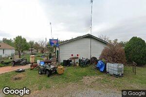 112 3rd Ave, Reydon, OK 73660