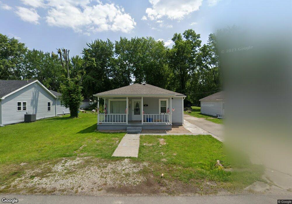 515 W Cross St, Austin, IN 47102 - photo 1