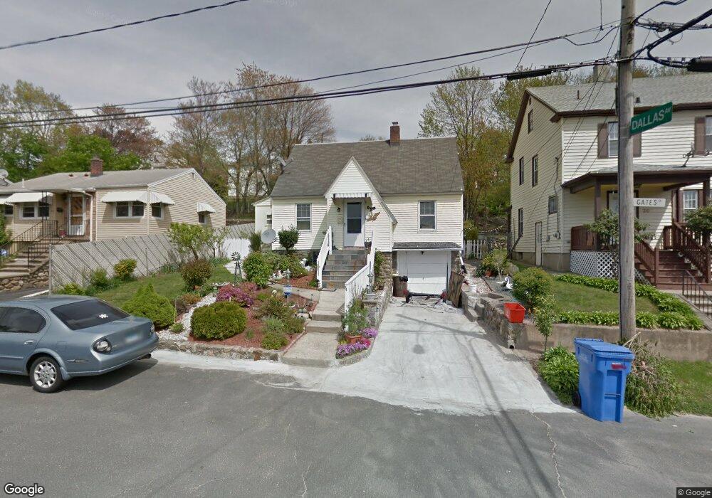 34 Gates Ave, Waterbury, CT 06705 - photo 1