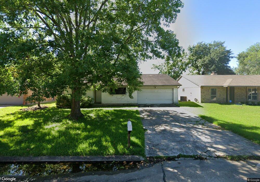 4215 Lucian Ln, Friendswood, TX 77546 - photo 1