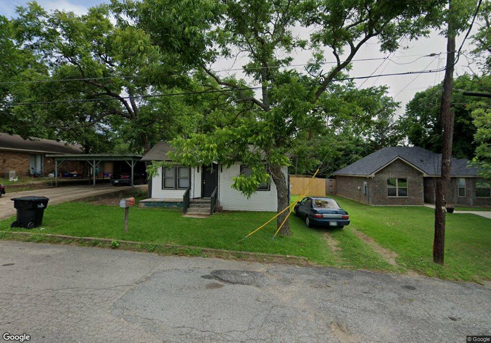 310 W Heron St, Denison, TX 75020 - photo 1