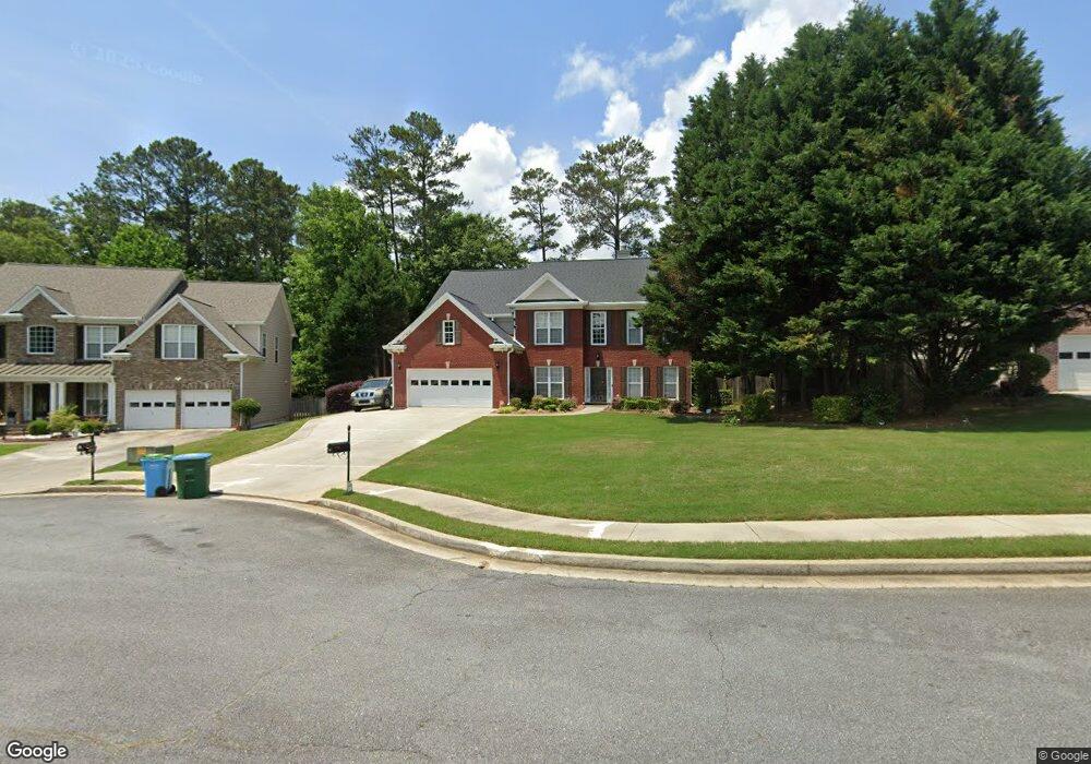 1820 Embassy Walk Ln, Lilburn, GA 30047 - photo 1