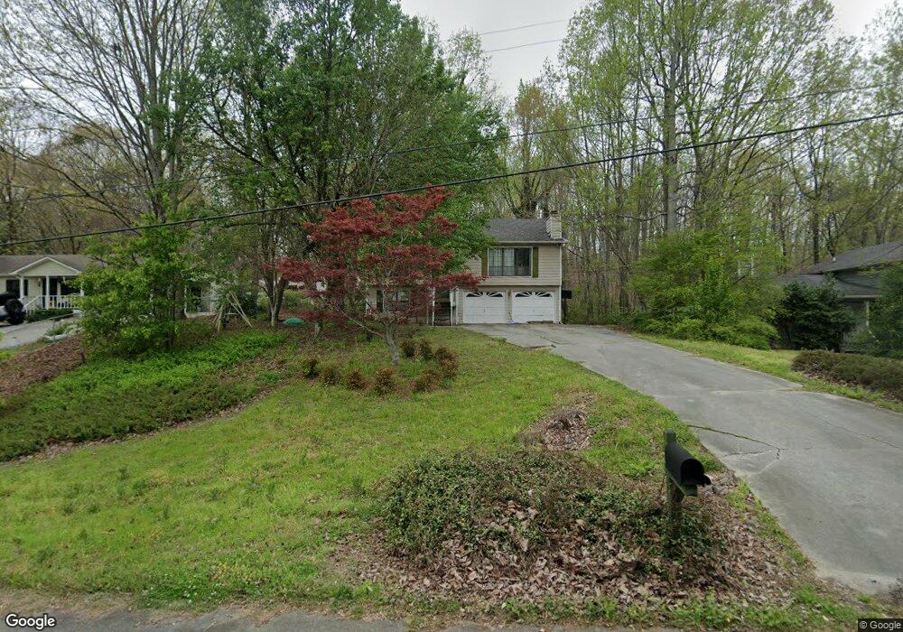 4340 Falcon Crest Dr, Flowery Branch, GA 30542 - photo 1