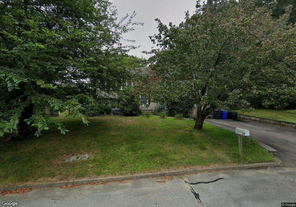 19 Oakridge Dr, West Warwick, RI 02893 - photo 1