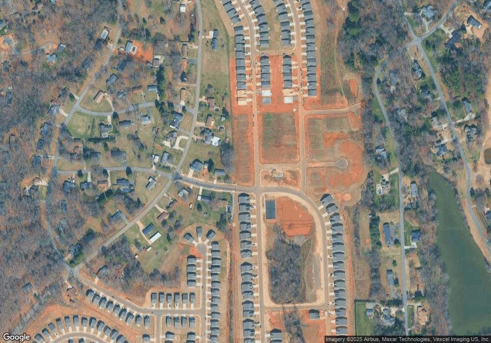 208 White Apple Way, Statesville, NC 28625 - photo 1