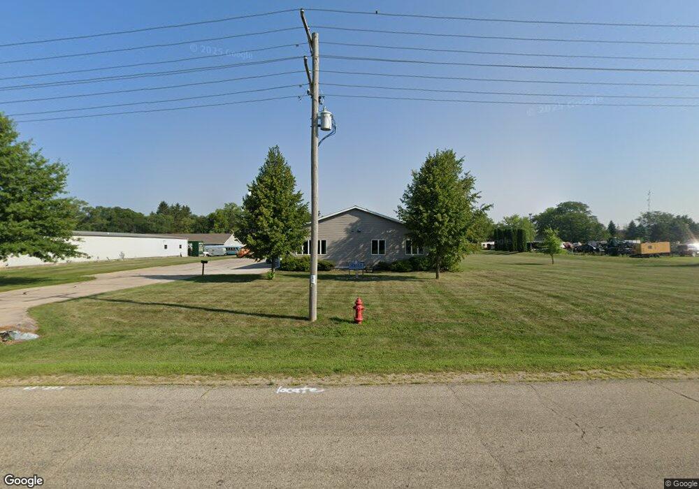 528 Water St, Evansville, WI 53536 - photo 1