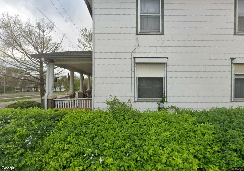 516 SW 4th St, Topeka, KS 66603 - photo 1