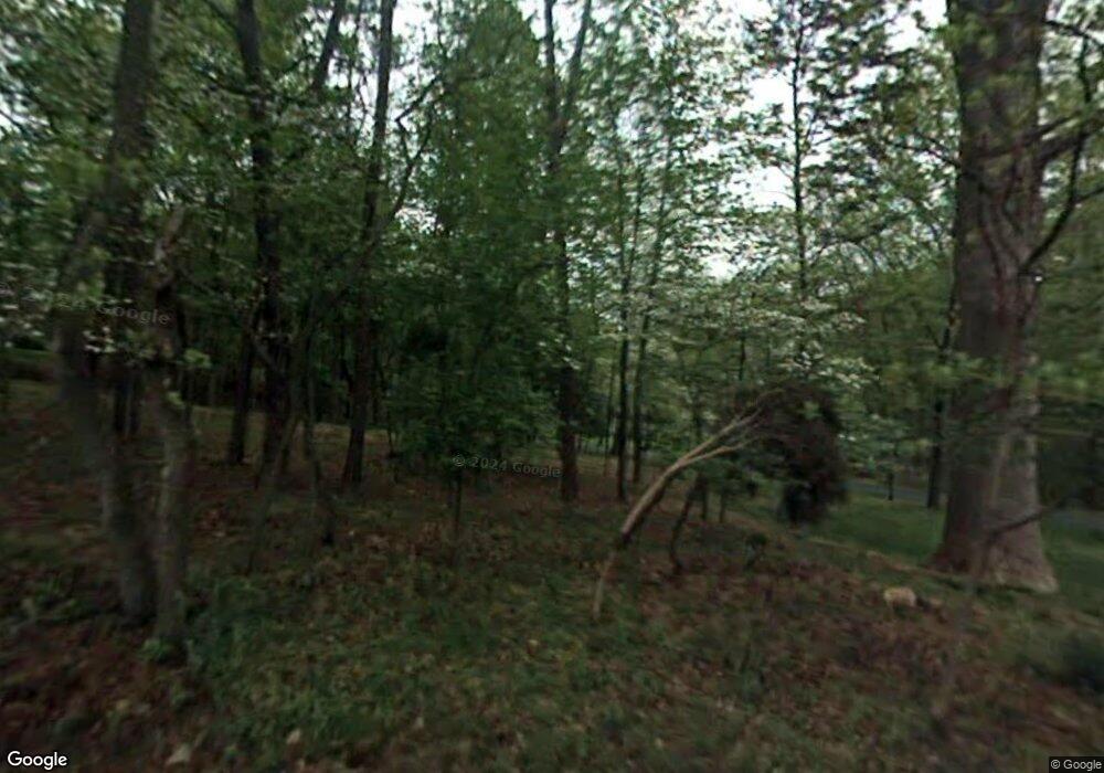 1068 Bellview Rd, McLean, VA 22102 - photo 1