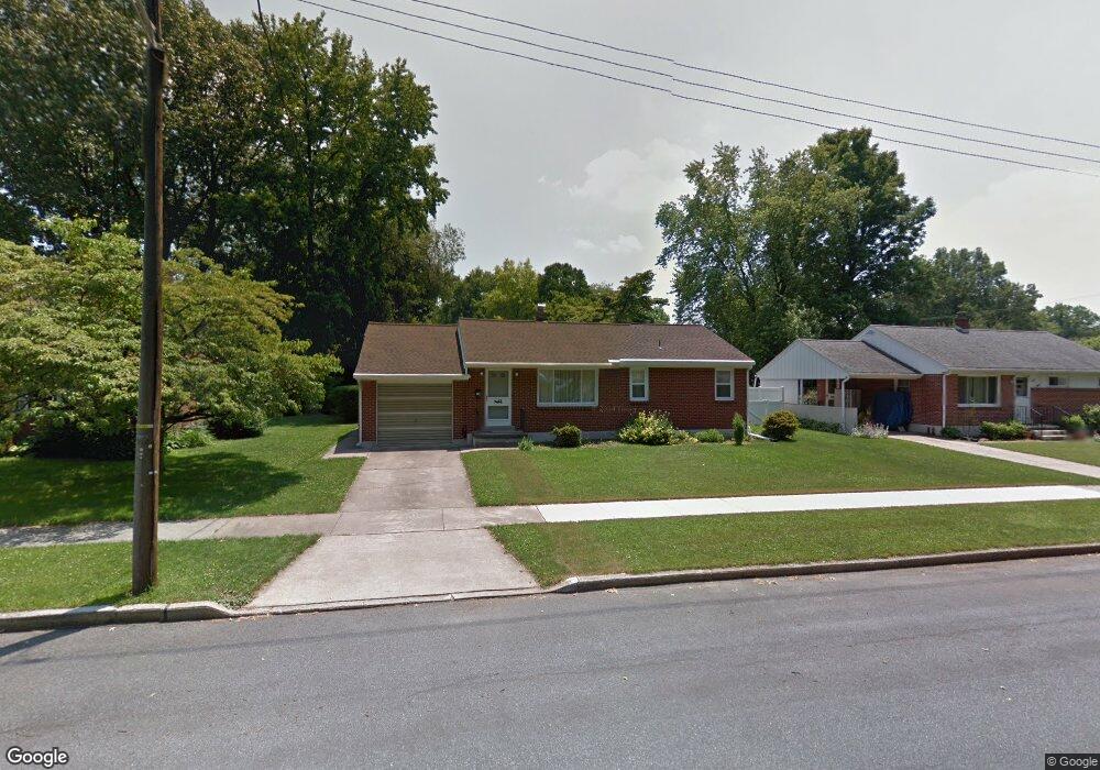 624 E Pine St, Palmyra, PA 17078 - photo 1