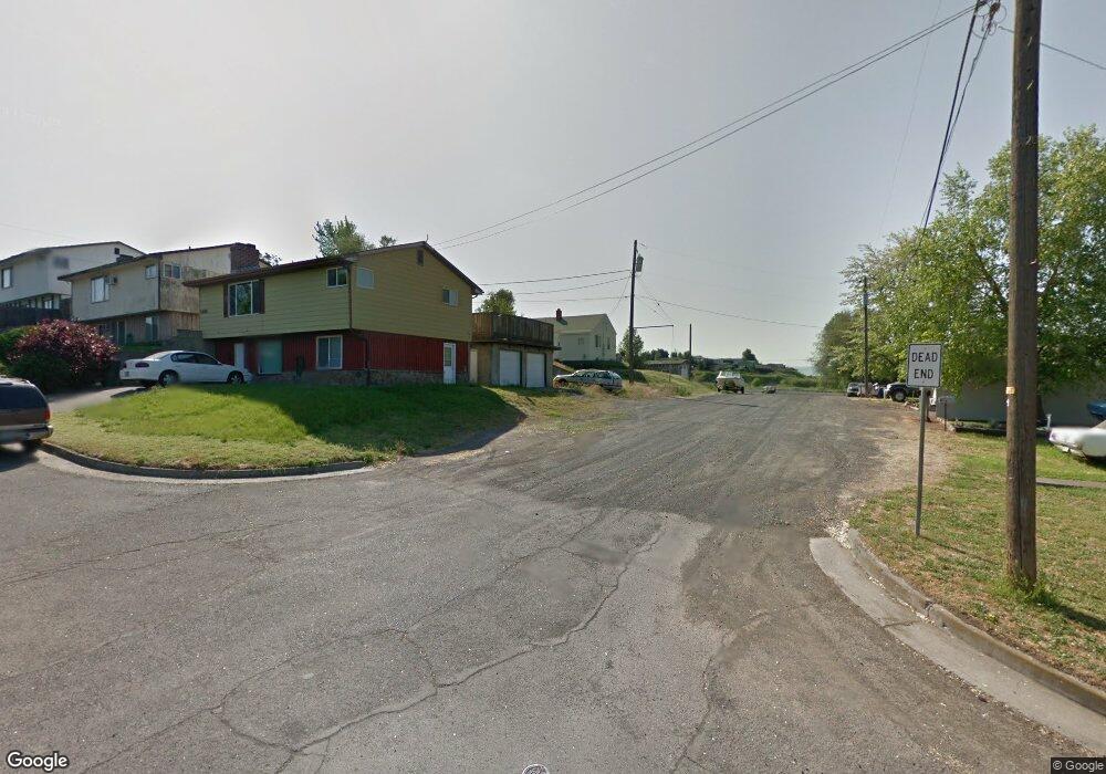 810 SW 13th St, Pendleton, OR 97801 - photo 1