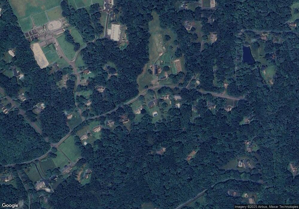 62 Jeremiah Rd, Sandy Hook, CT 06482 - photo 1