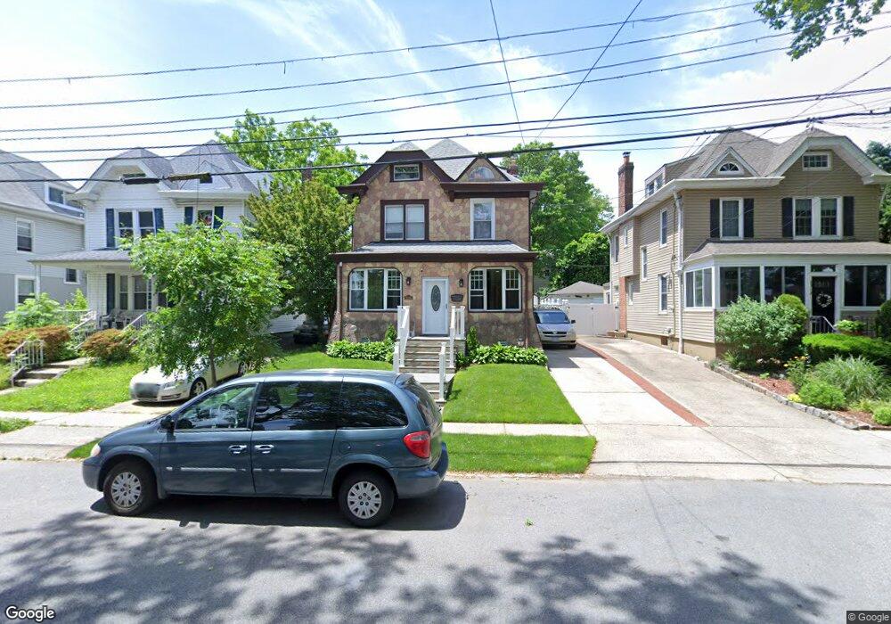 3316 190th St, Flushing, NY 11358 - photo 1