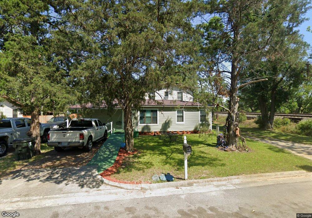 409 Park Ave, Douglas, GA 31533 - photo 1