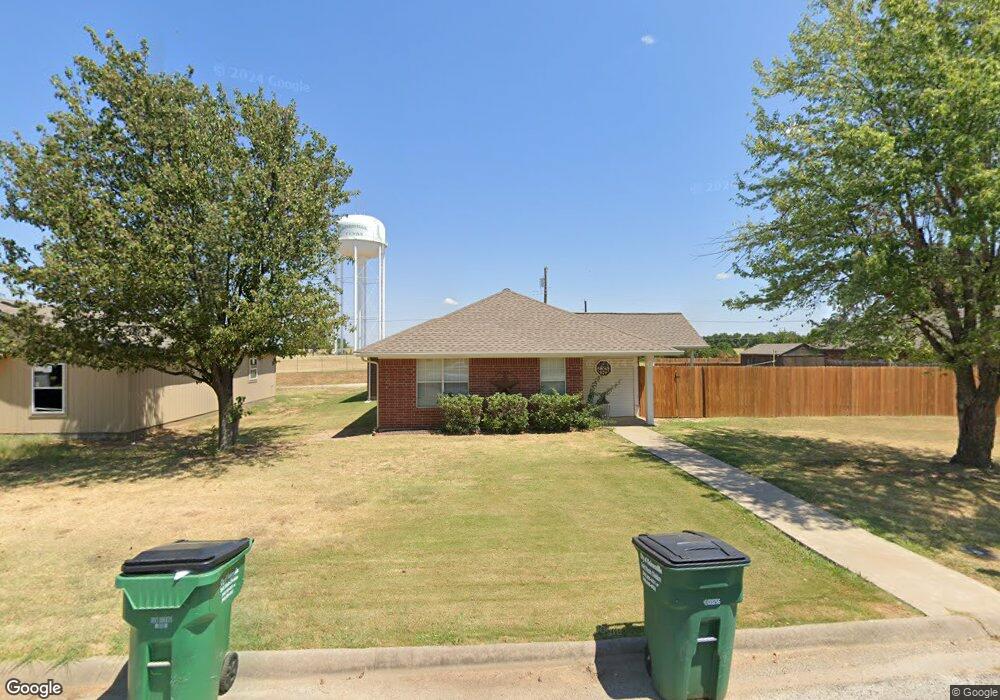 2313 Jodi Ln, Gainesville, TX 76240 - photo 1