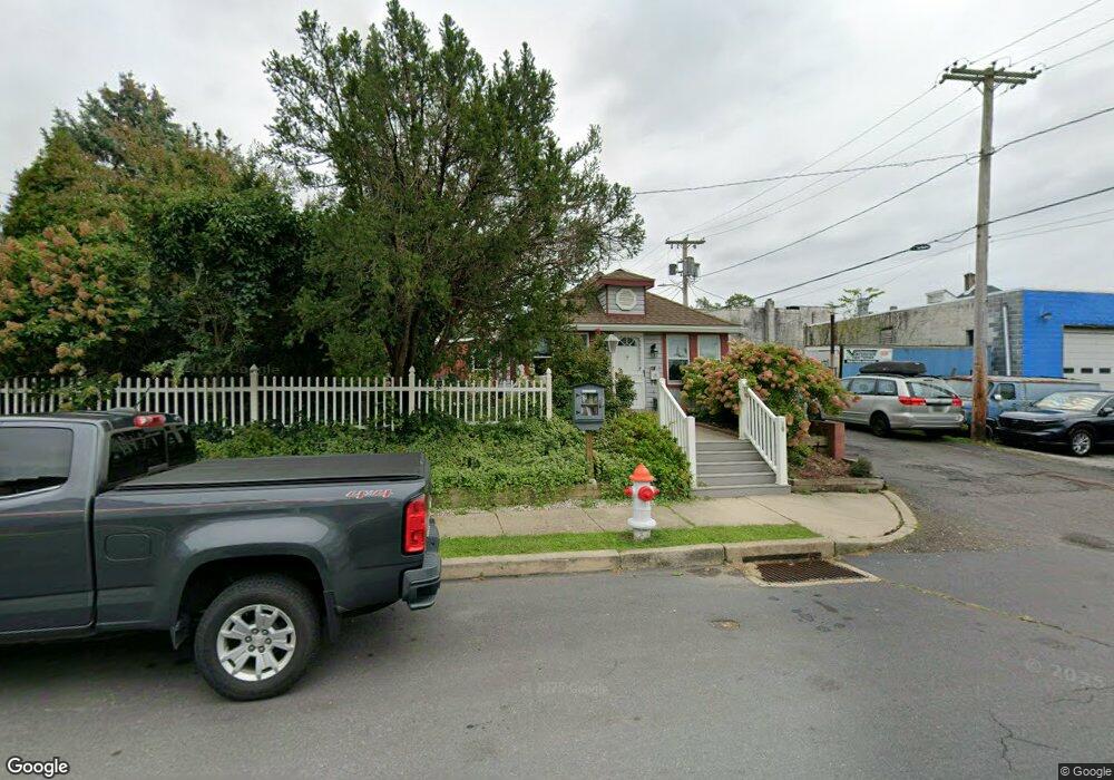 19 Ridge St, Lansdale, PA 19446 - photo 1