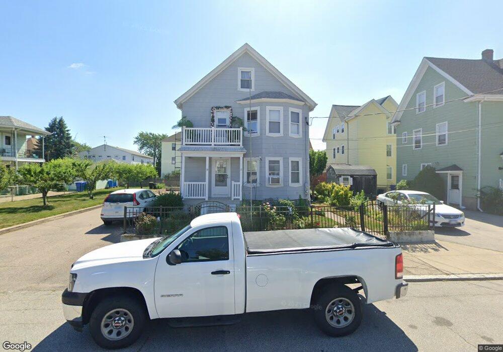 11 Calder St, Pawtucket, RI 02861 - photo 1