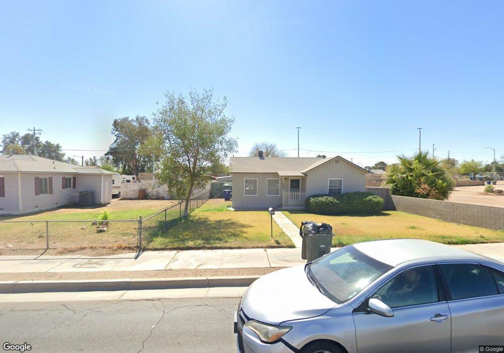 1061 W 1st St, Yuma, AZ 85364 - photo 1