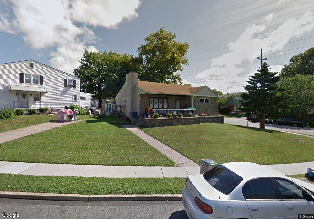 261 W Roland Rd, Brookhaven, PA 19015 - photo 1