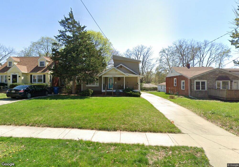 4202 Northwest Dr, Des Moines, IA 50310 - photo 1