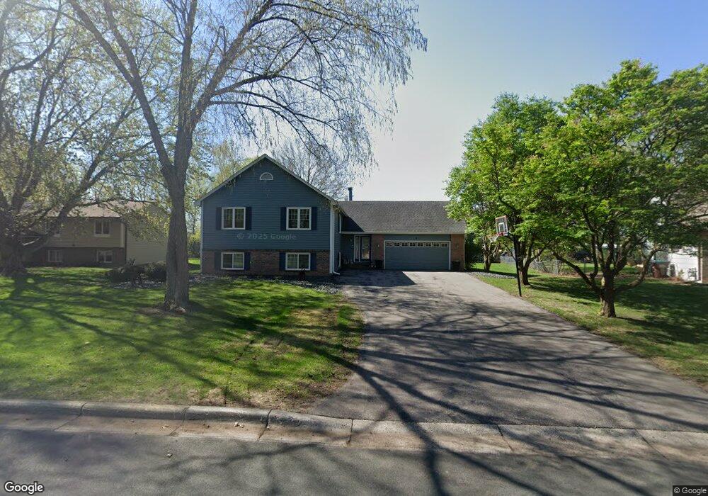 5949 Three Oaks Ave, Maple Plain, MN 55359 - photo 1