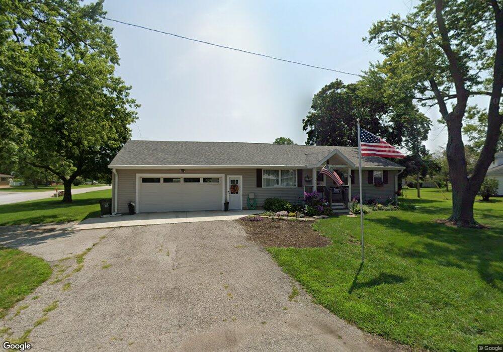 207 N Prairie Ave, Fowler, IN 47944 - photo 1