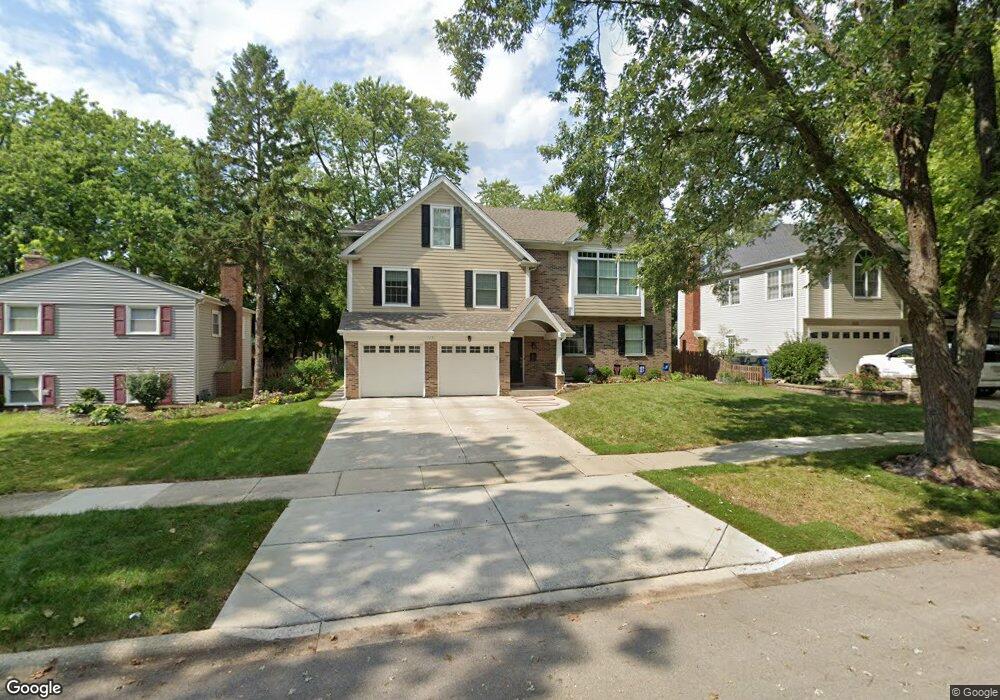 1221 Suffolk St, Naperville, IL 60563 - photo 1