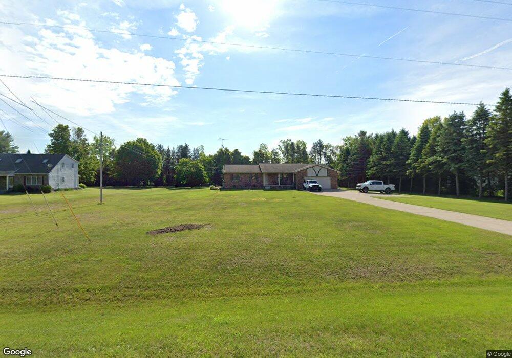 11172 N Elms Rd, Clio, MI 48420 - photo 1