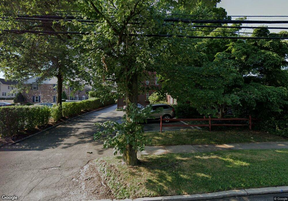 21 Maple Tree Ave unit A, Stamford, CT 06906 - photo 1