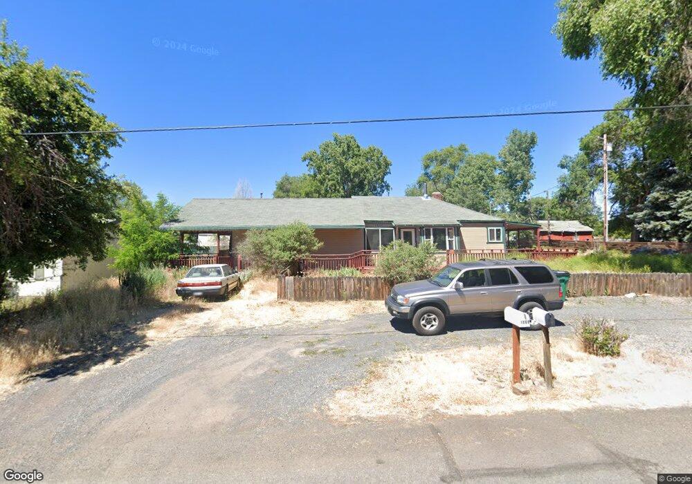 1852 Logan St, Klamath Falls, OR 97603 - photo 1