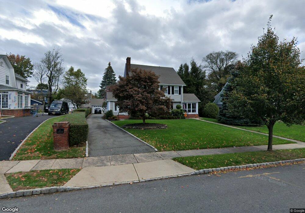 13 Cambridge Rd, Glen Ridge, NJ 07028 - photo 1