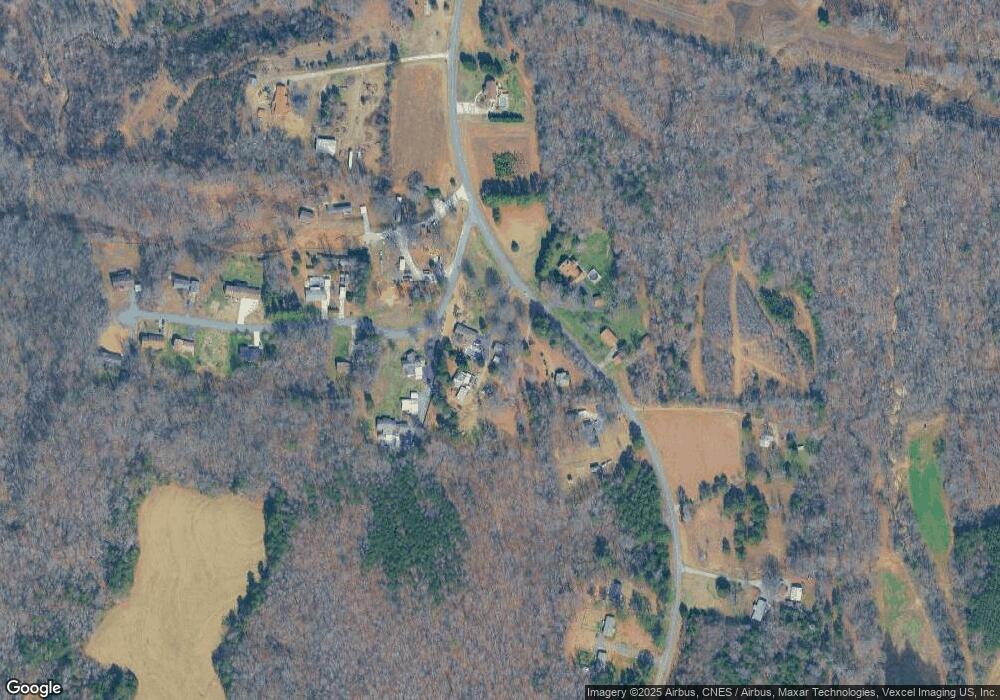 350 Shiloh Rd, Statesville, NC 28677 - photo 1