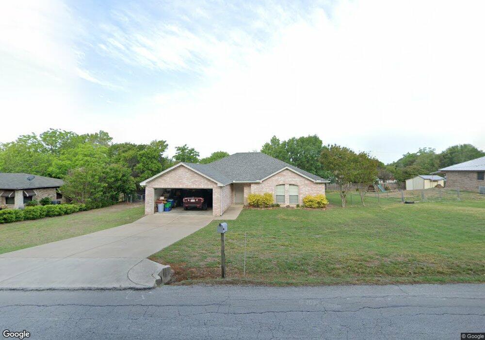 717 Red Bud Dr, Azle, TX 76020 - photo 1