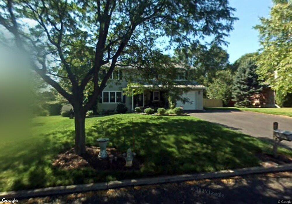 2118 Van Buren Dr, Whitehall, PA 18052 - photo 1