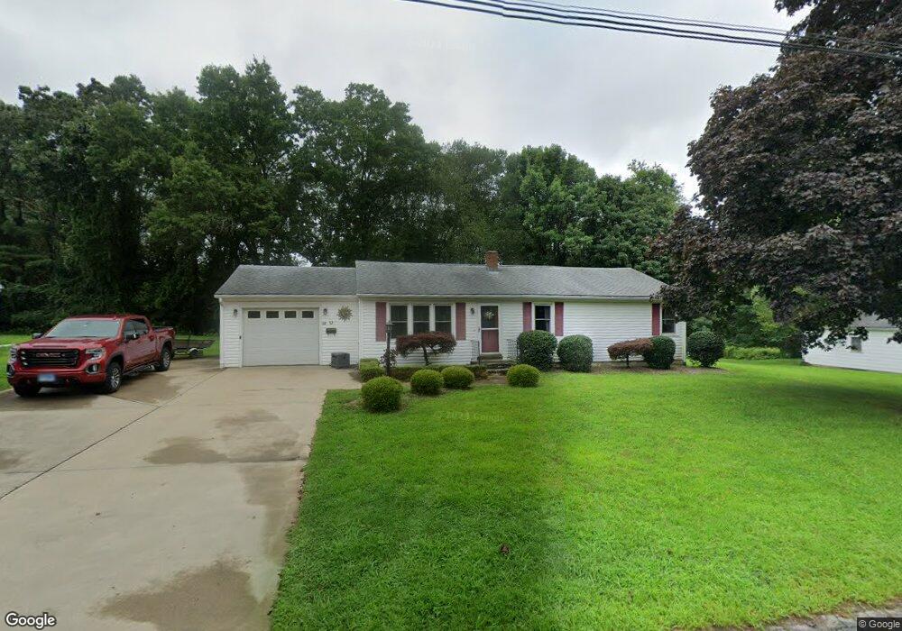 137 Woodward St, Danielson, CT 06239 - photo 1