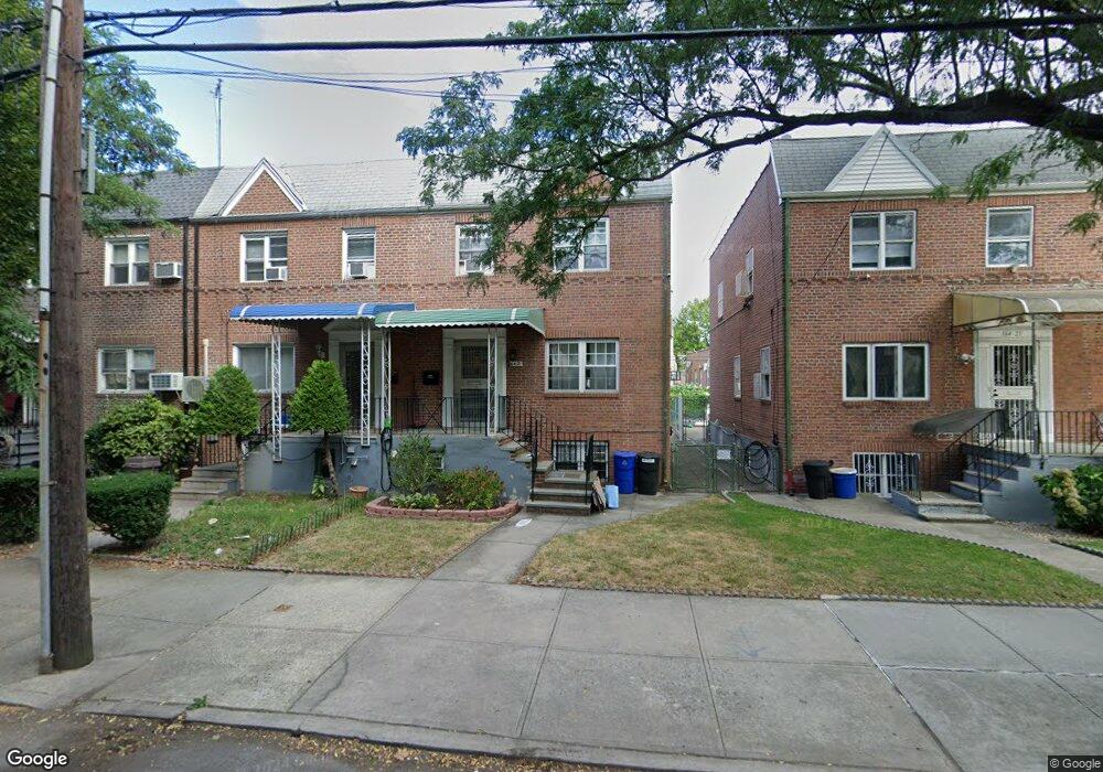 16421 75th Ave, Fresh Meadows, NY 11366 - photo 1