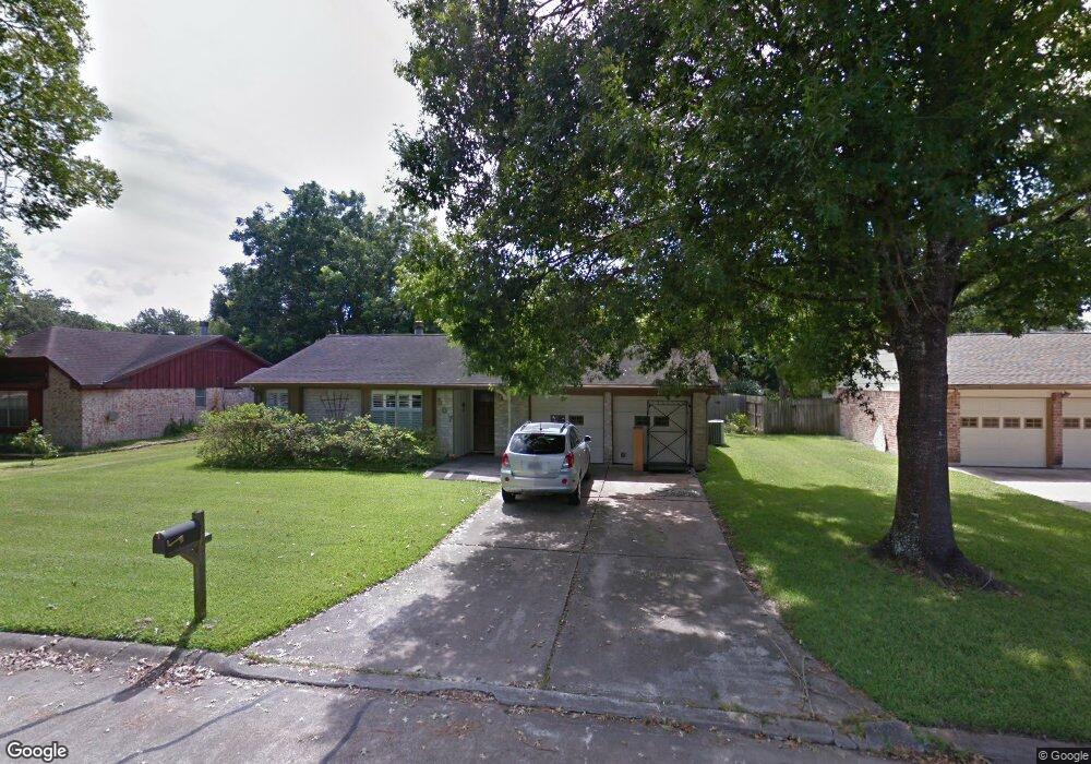 507 Heather Ln, Friendswood, TX 77546 - photo 1