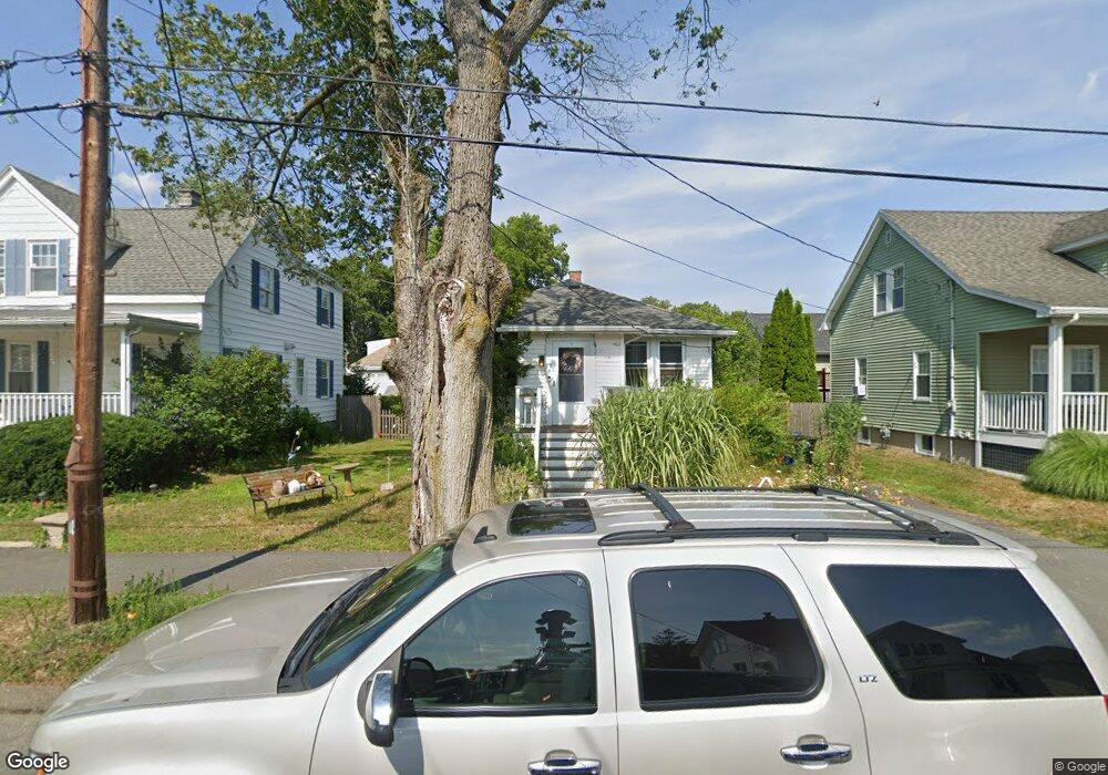 8 Laurel St, Danvers, MA 01923 - photo 1