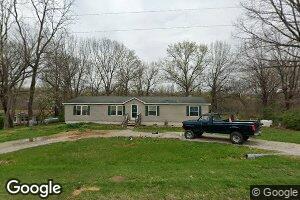 8897 Strawberry Ln, Dawson, IL 62520
