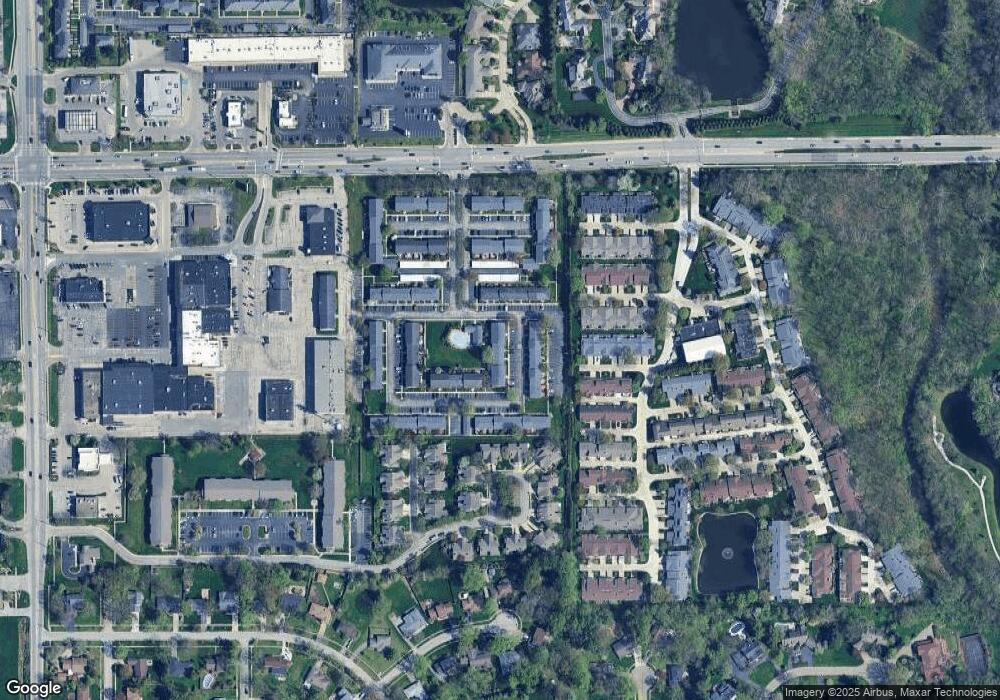 8516 Canterbury Square E, Indianapolis, IN 46260 - photo 1